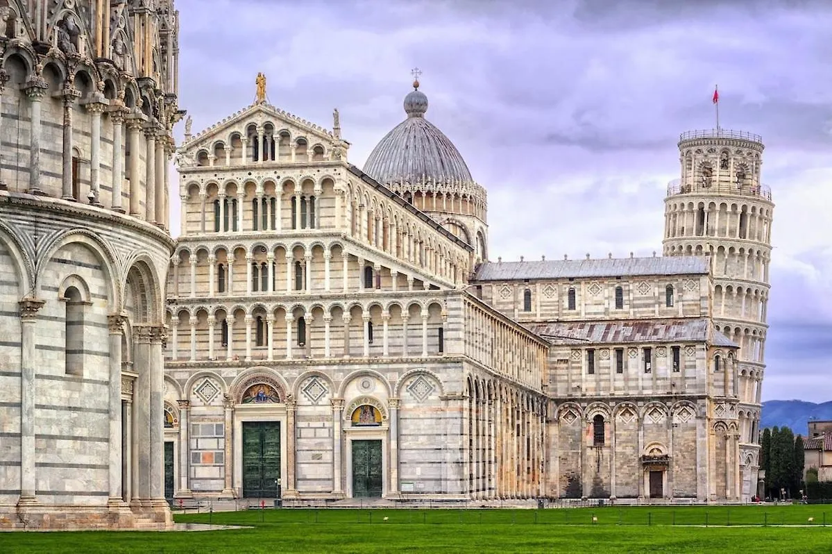 Fra I Cavalieri E I Miracoli A 2 Passi Da Tutto Apartment Pisa